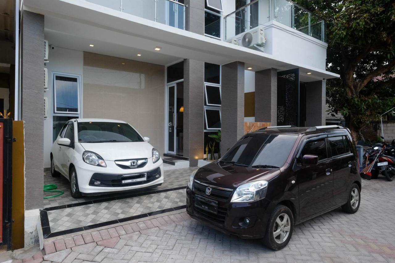 Hotel Reddoorz Syariah @ Tlogosari Semarang Alastuwo Esterno foto